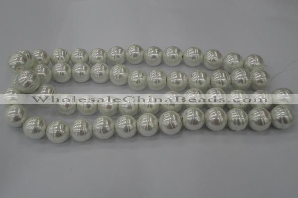 CSB635 15.5 inches 16mm whorl round shell pearl beads