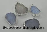 NGP1135 25*35mm - 40*45mm freeform druzy agate pendants with brass setting